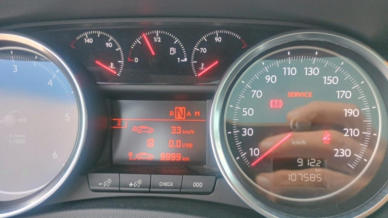 Peugeot 508 1.6 e-HDi 115CV cambio robotizzato S&S SW Access