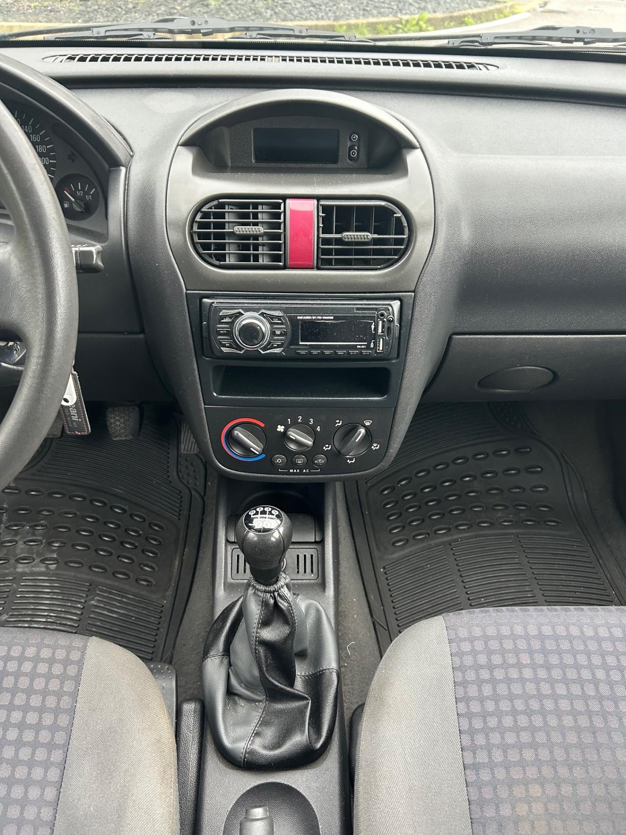 Opel Corsa 1.0i 12V cat 5 porte *Neo patentati *