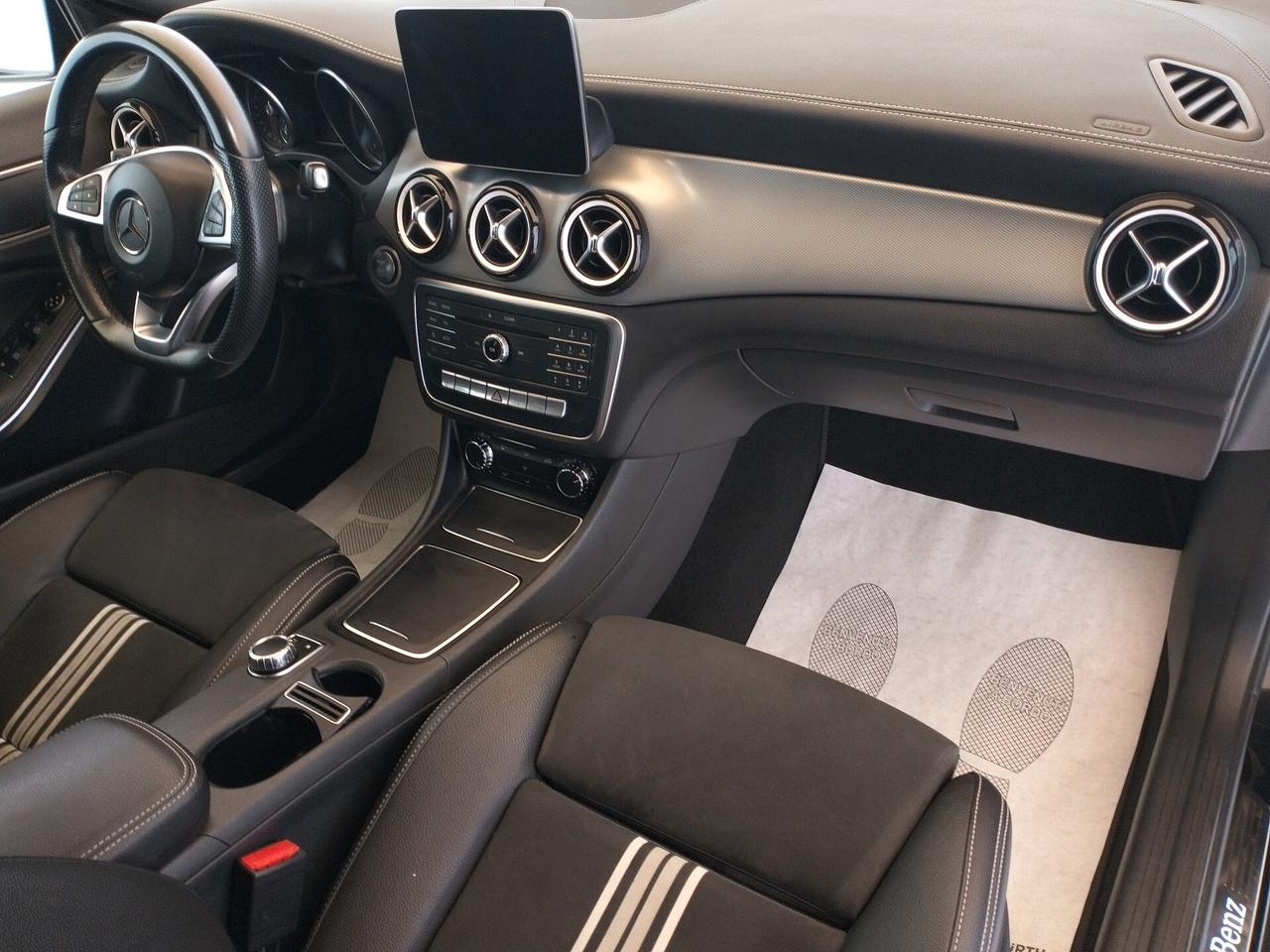Mercedes-benz GLA 180 Night Edition- NEOPATENTATI
