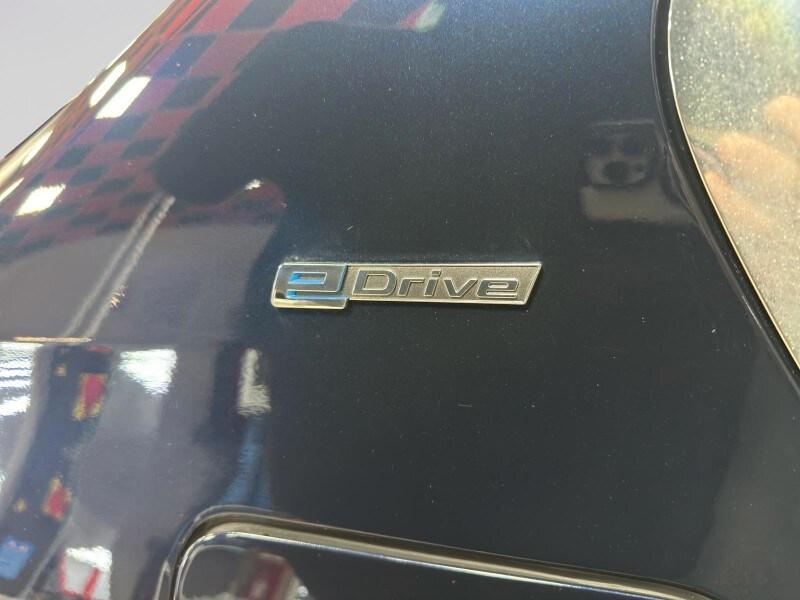 BMW Serie 3 (F30/31) 330e iPerformance Msport