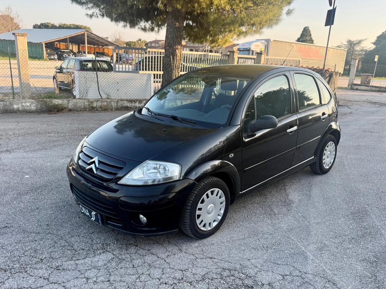 Citroen C3 Exclusive 1.1 benzina Unipropr NEOPATENTATI