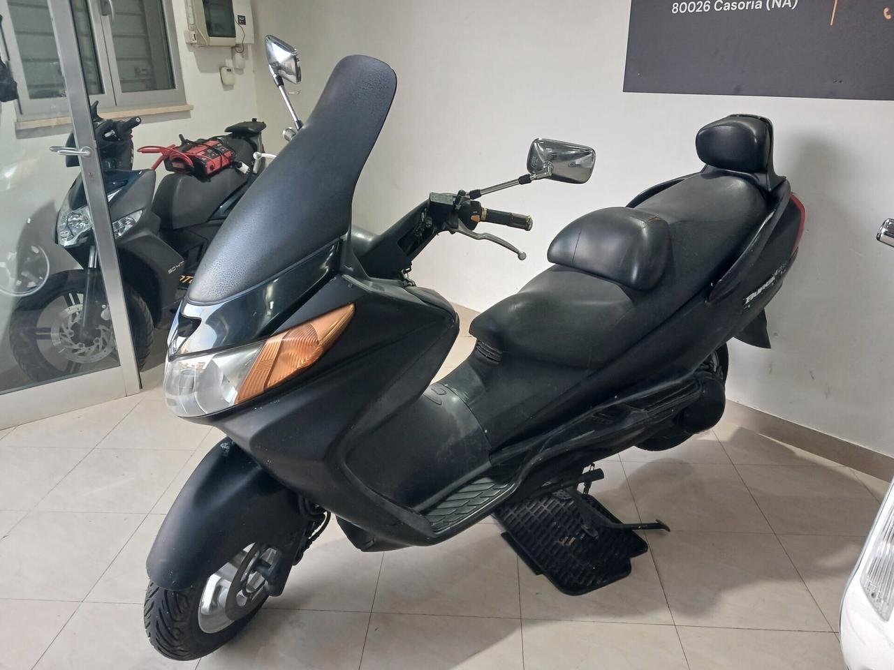 Suzuki Burgman 400