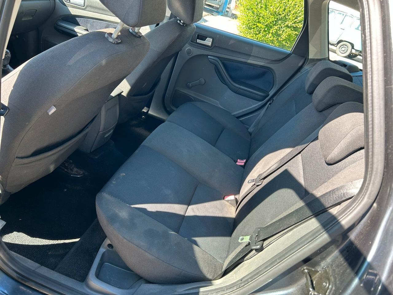 Ford Focus station wagon 1.6 TDCi (90CV) Ghia