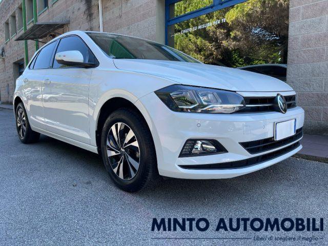 VOLKSWAGEN Polo 1.0 80CV RETROCAMERA NAVIGATORE SENSORI PARCHEGGIO