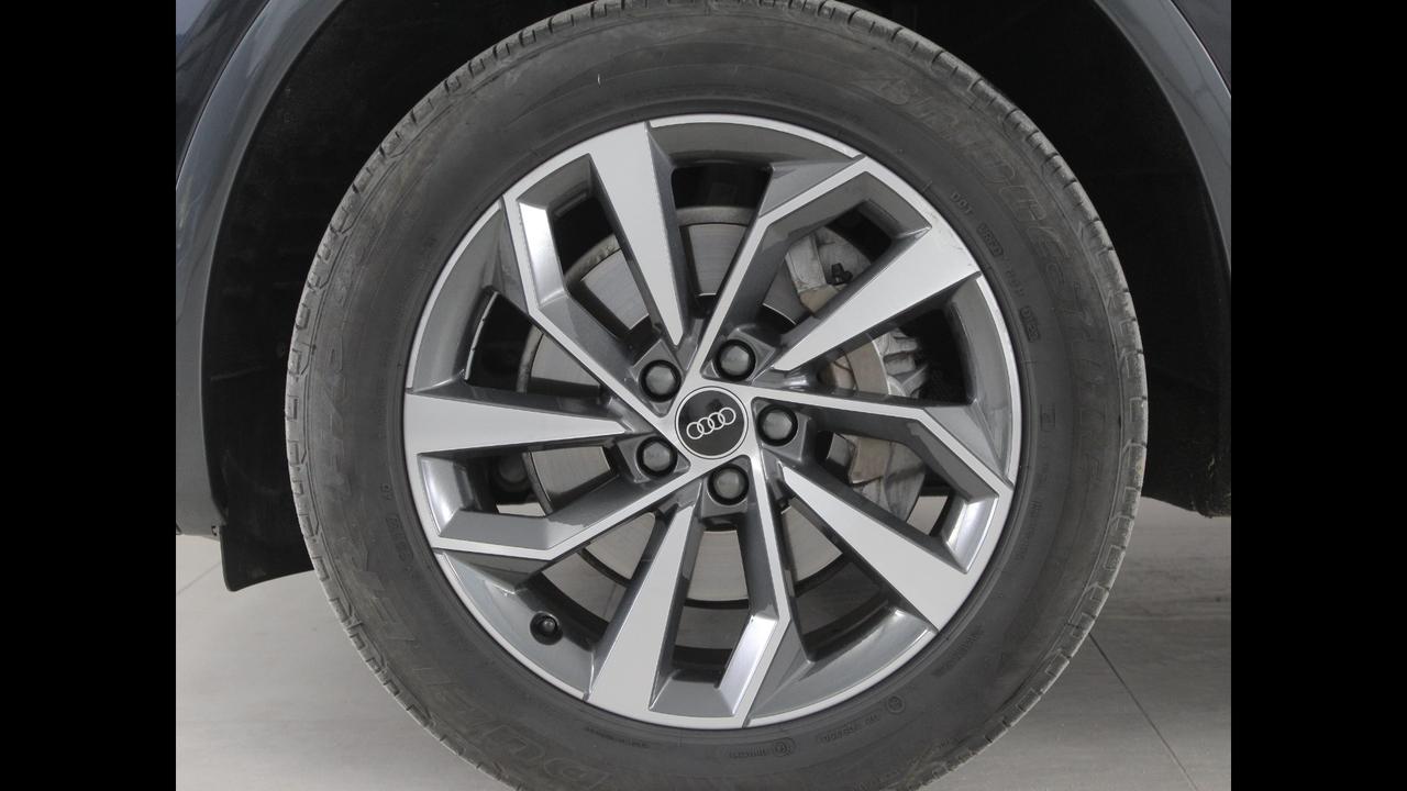AUDI Q5 I Sportback 2021 - Q5 Sportback 40 2.0 tdi mhev 12V Business Advanced quattro s-tronic