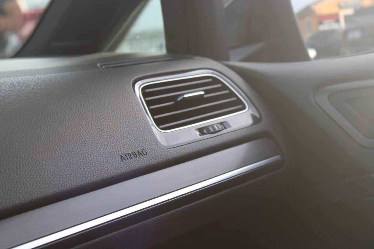 Volkswagen Golf GTI Tua A SOLI 299€ al mese Anticipo Zero