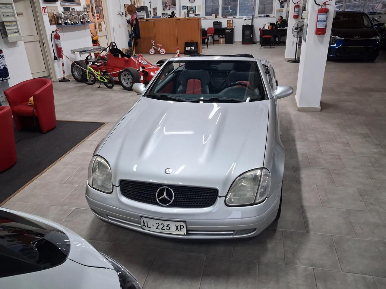 Mercedes-benz SLK 200 cat