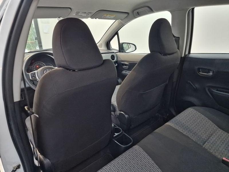Toyota Yaris Yaris 1.0 5 porte Lounge