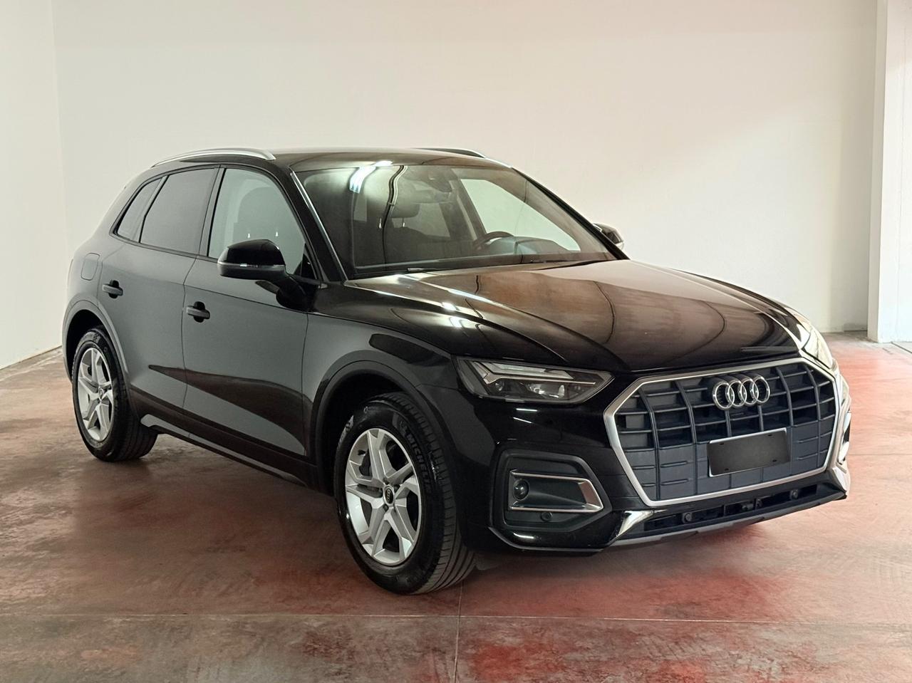 Audi Q5 35 TDI S tronic Business