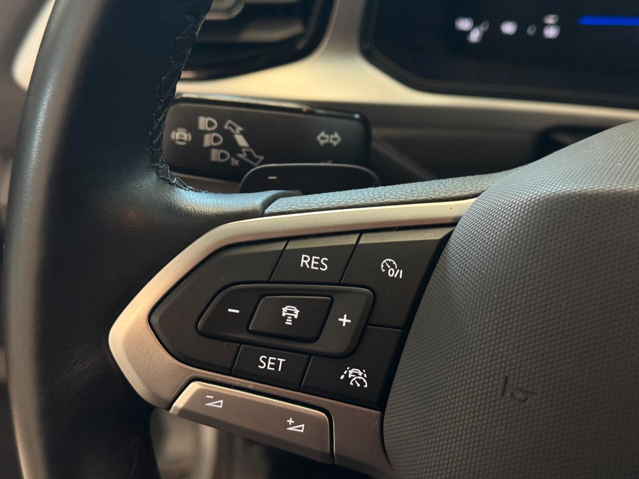 WOLKSWAGEN T-ROC 1.5cc 150Cv R-Line *IVA* WRAPPATO