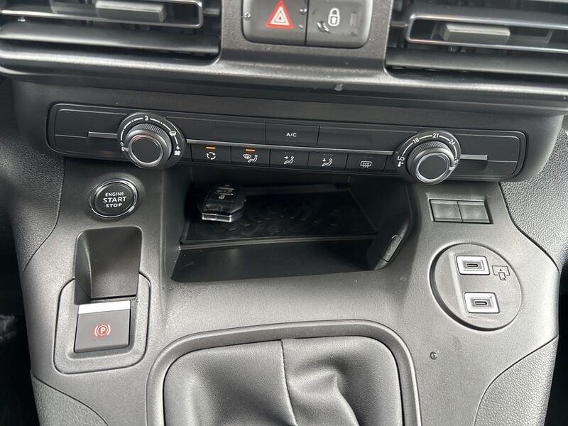 FIAT Doblò Doblo III van 1.5 bluehdi 100cv CH1