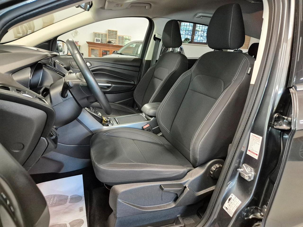 Ford Kuga 2.0 TDCI 120 CV S&S 2WD Business