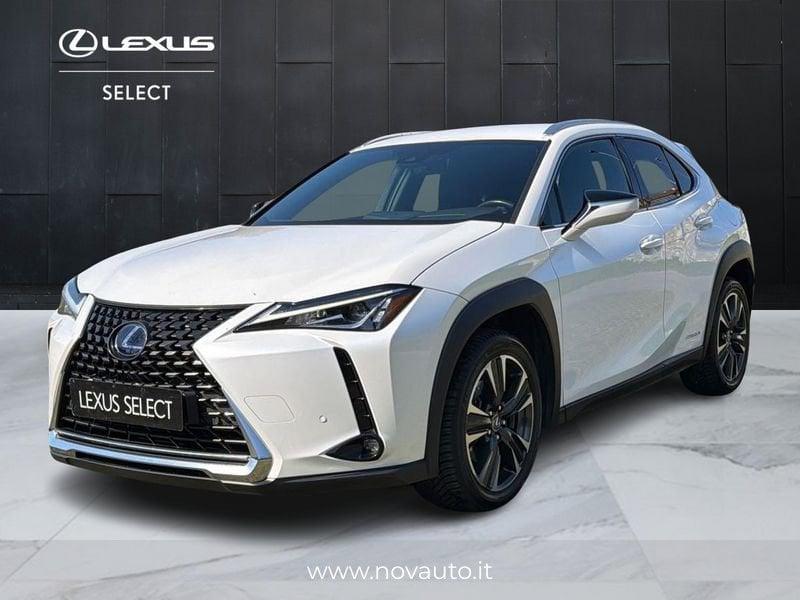 Lexus UX Hybrid Premium 2WD