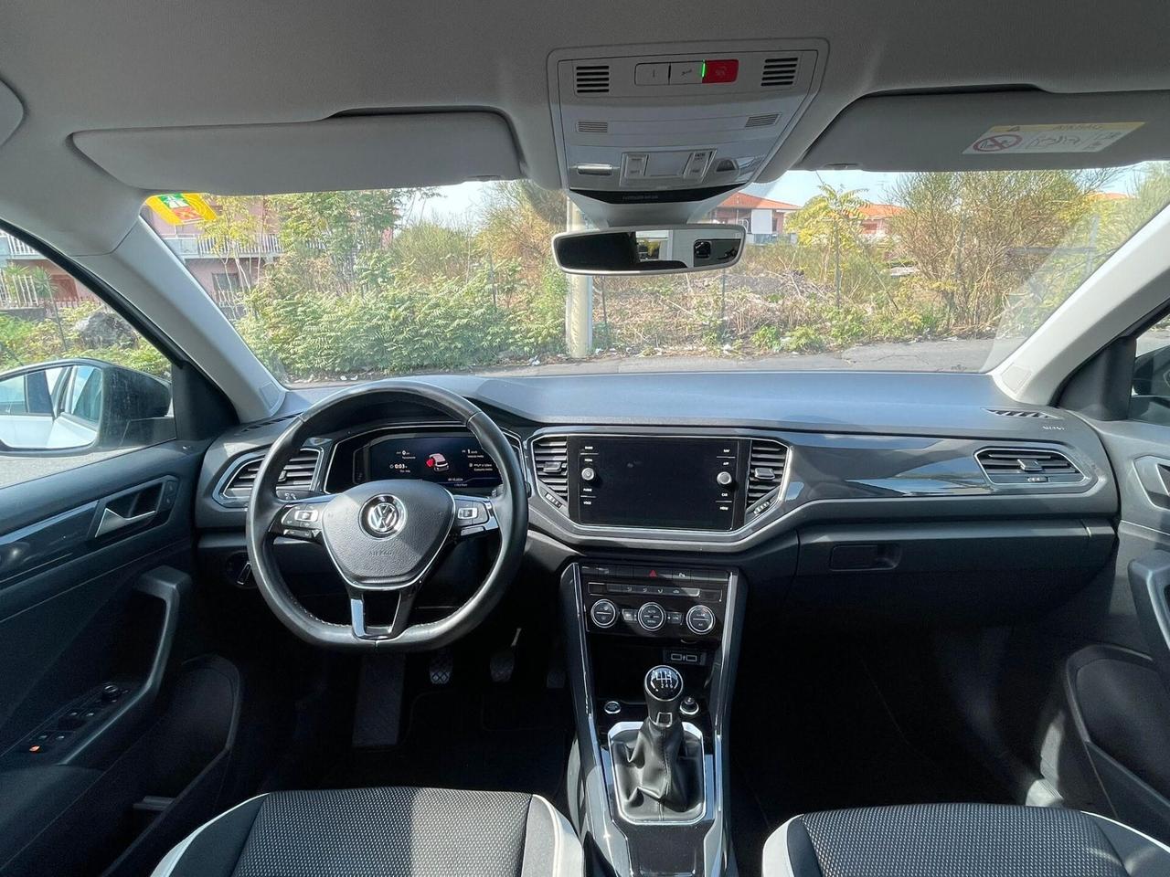 Volkswagen T-Roc 1.6 TDI SCR Advanced BlueMotion Technology