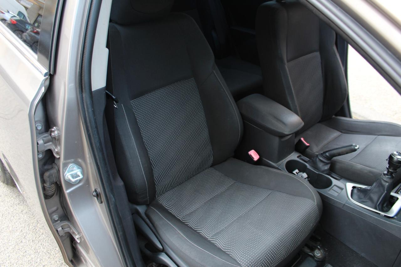 Toyota Auris 1.4 D-4D Active