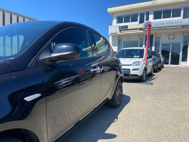LANCIA Ypsilon *PROMO* 1.0 S&S Hybrid Gold