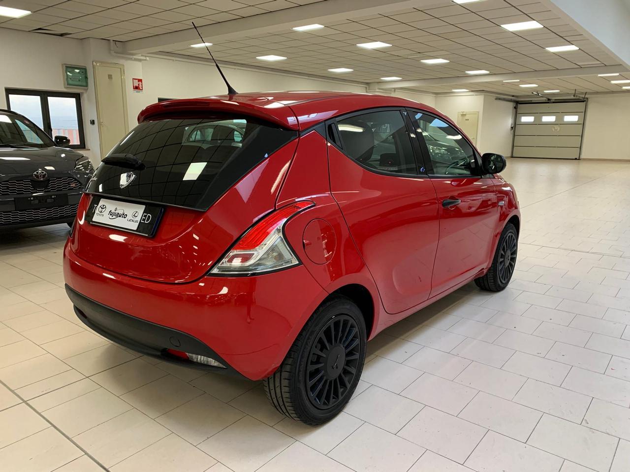Lancia Ypsilon 1.2 Gold ecochic Gpl 69cv my16