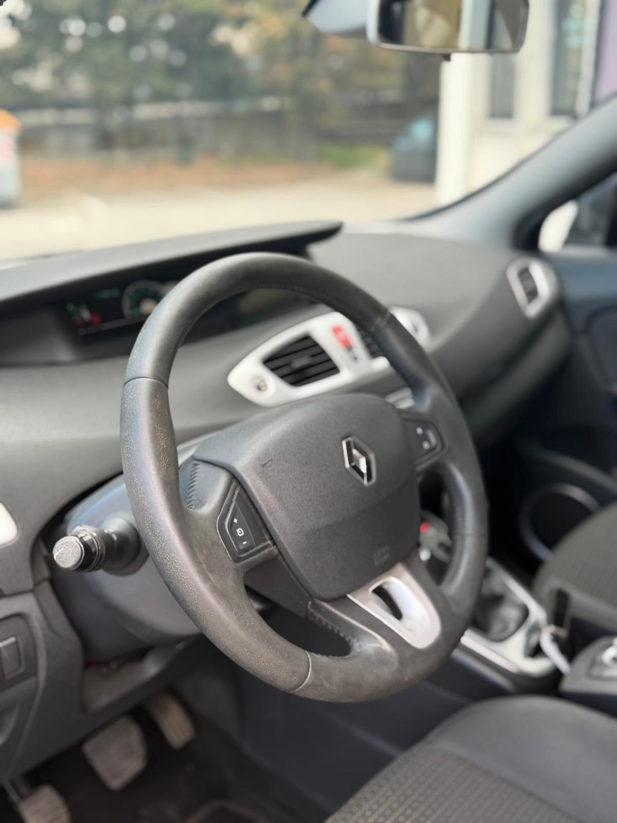 Renault Scenic Scénic 1.5 dCi 110CV Dynamique