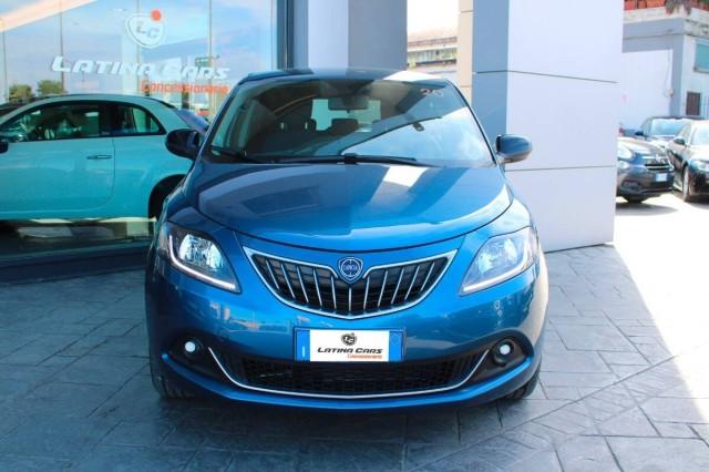 Lancia Ypsilon III 1.0 firefly hybrid 70cv con CarPlay