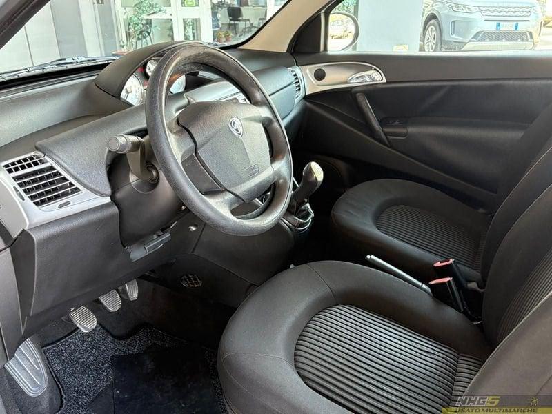 Lancia Ypsilon Ypsilon 1.3 MJT 75 CV Argento