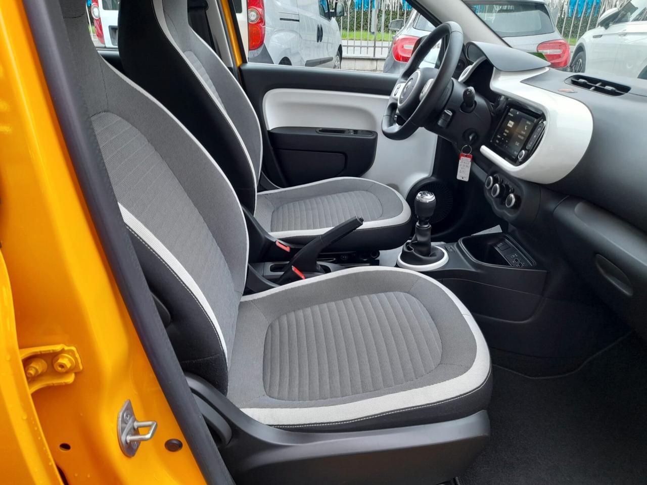 Renault Twingo SCe 65 CV Signature