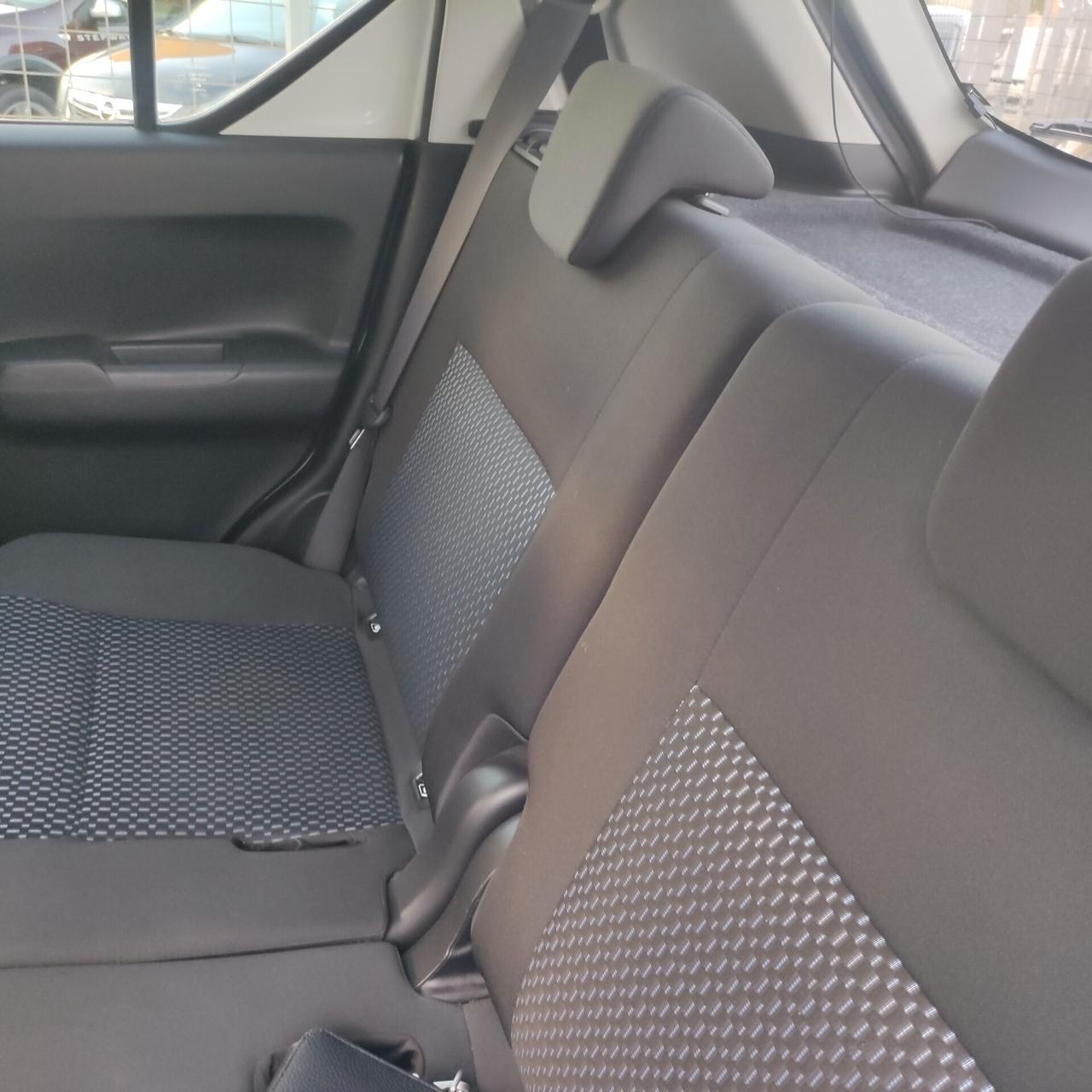 Suzuki Ignis 1.2 Hybrid Top