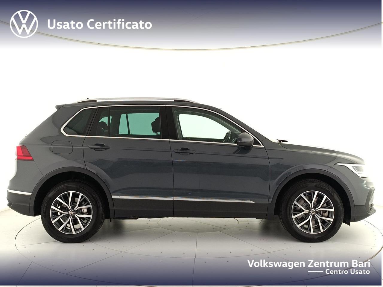 Volkswagen Tiguan 1.4 tsi eh life dsg