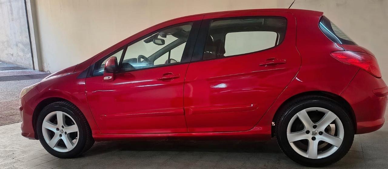 Peugeot 308 1.6 HDi 90CV 5p. Premium
