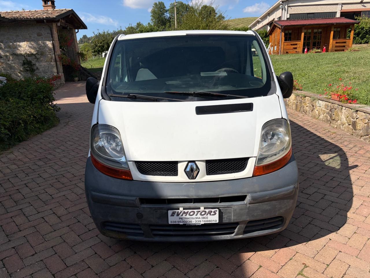 Renault Trafic T27 1.9 dCi/100PC-TN Furg.Confort