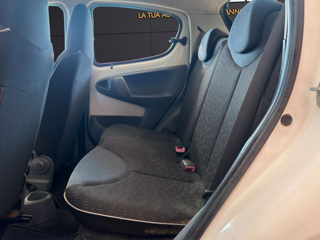 Peugeot 107 1.4 HDi 5p. Plaisir