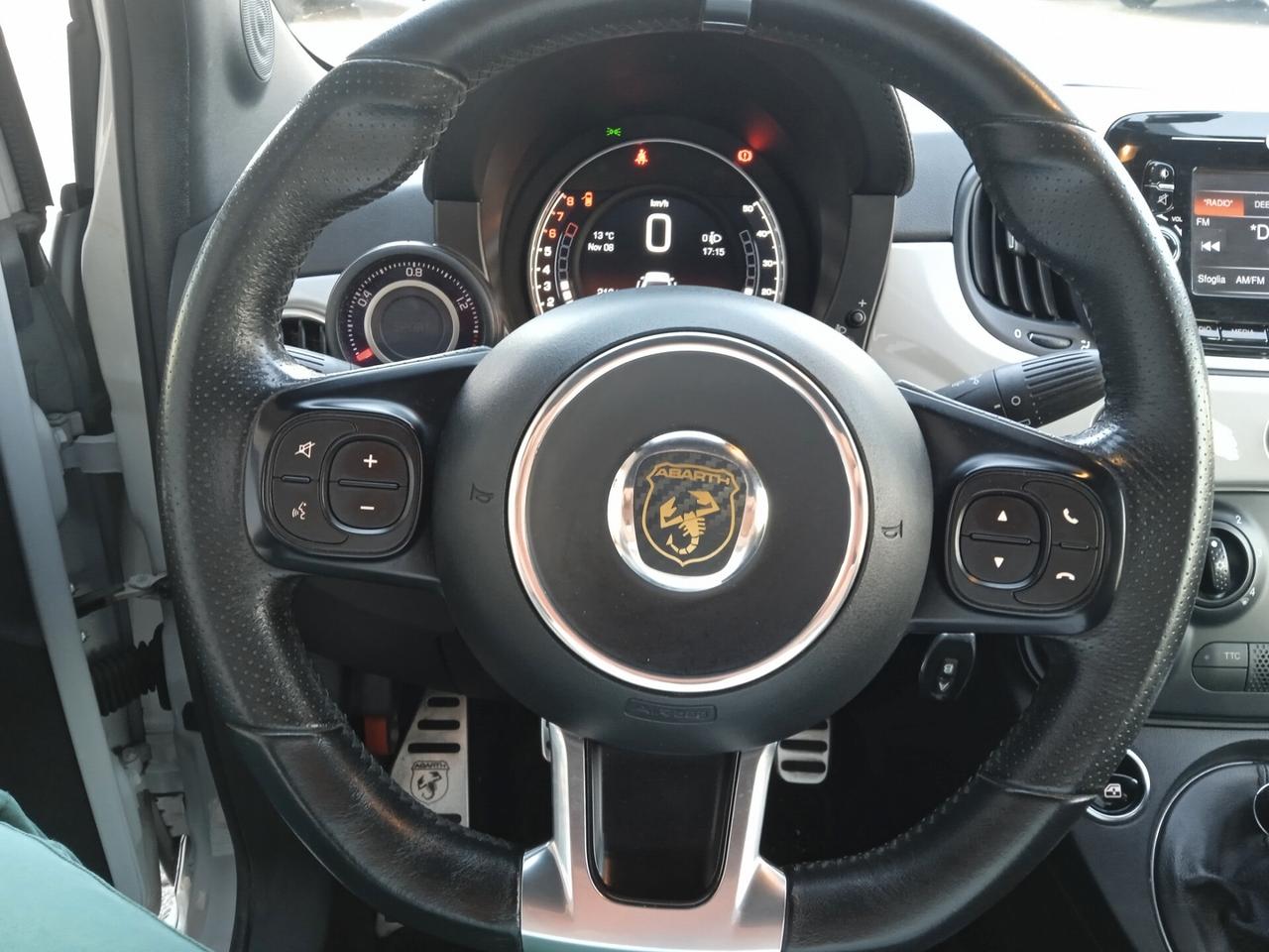 Abarth 595 17" GRIGIO CAMPOVOLO SENS PARK GOMME INVERNALI SEMI NUOVE VETRI SCURI