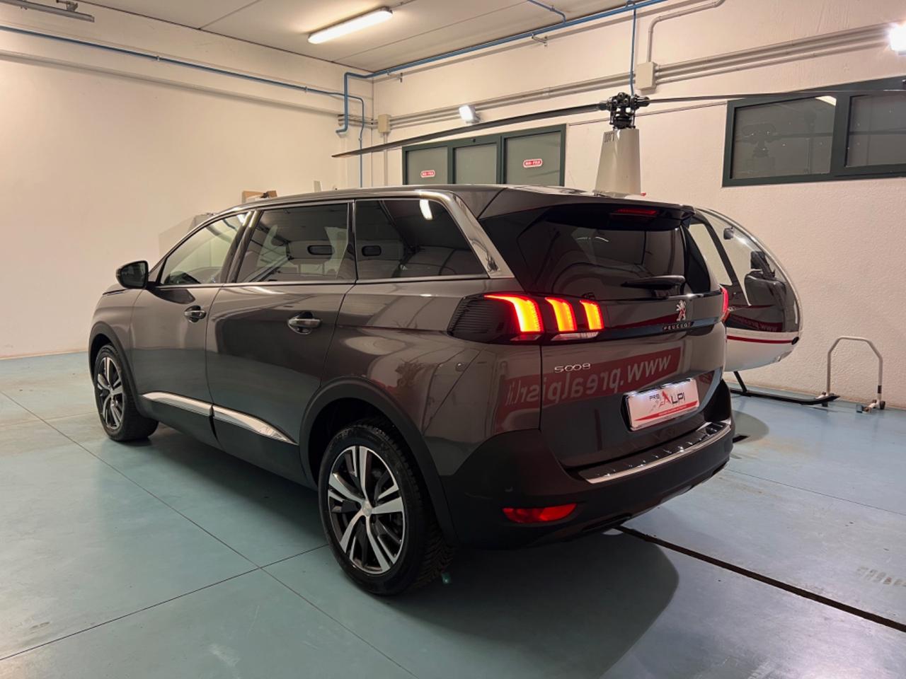 Peugeot 5008 BlueHDi 130 S&S EAT8 Allure