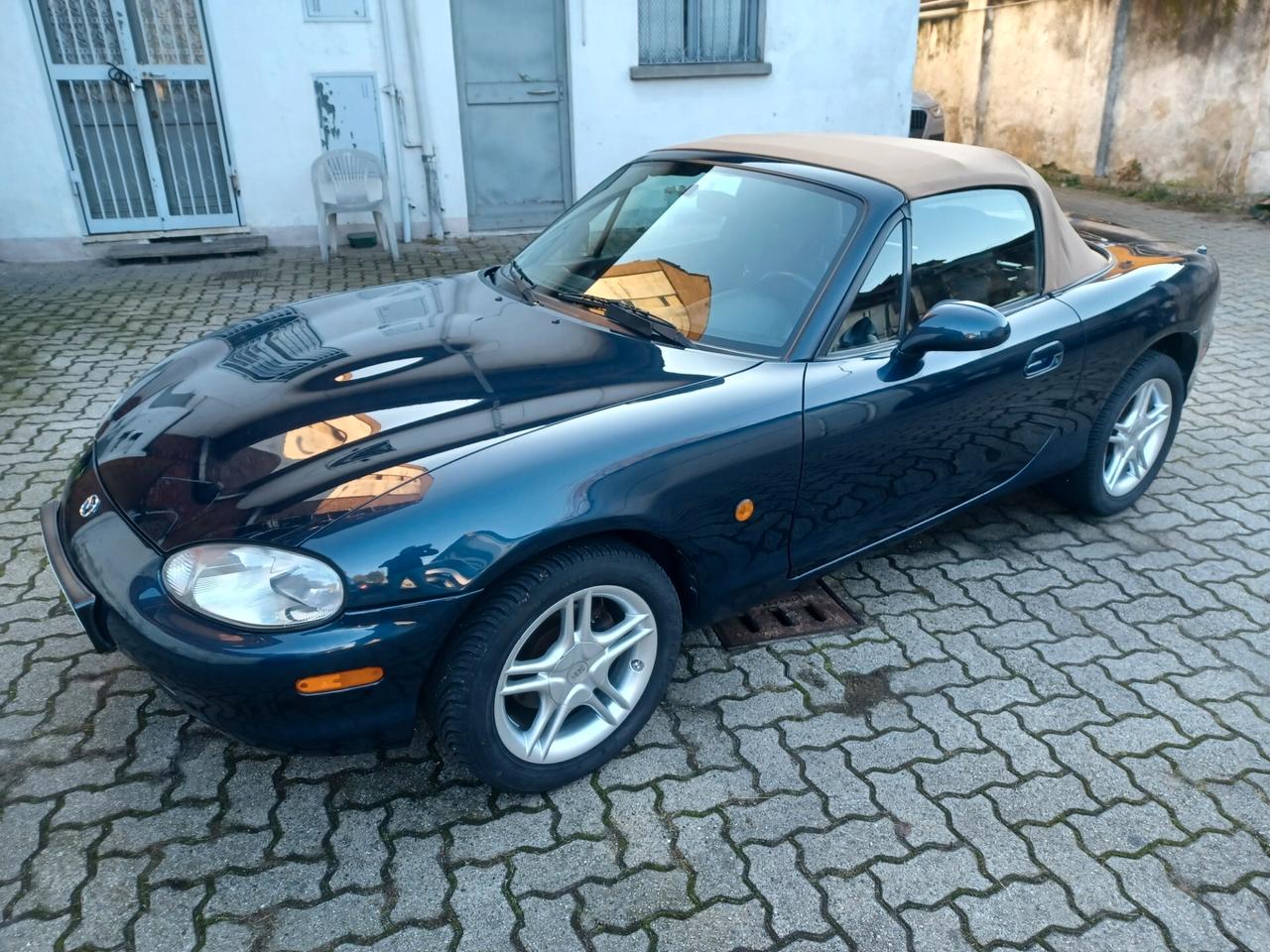 MAZDA MX-5 1.6i 16V cat