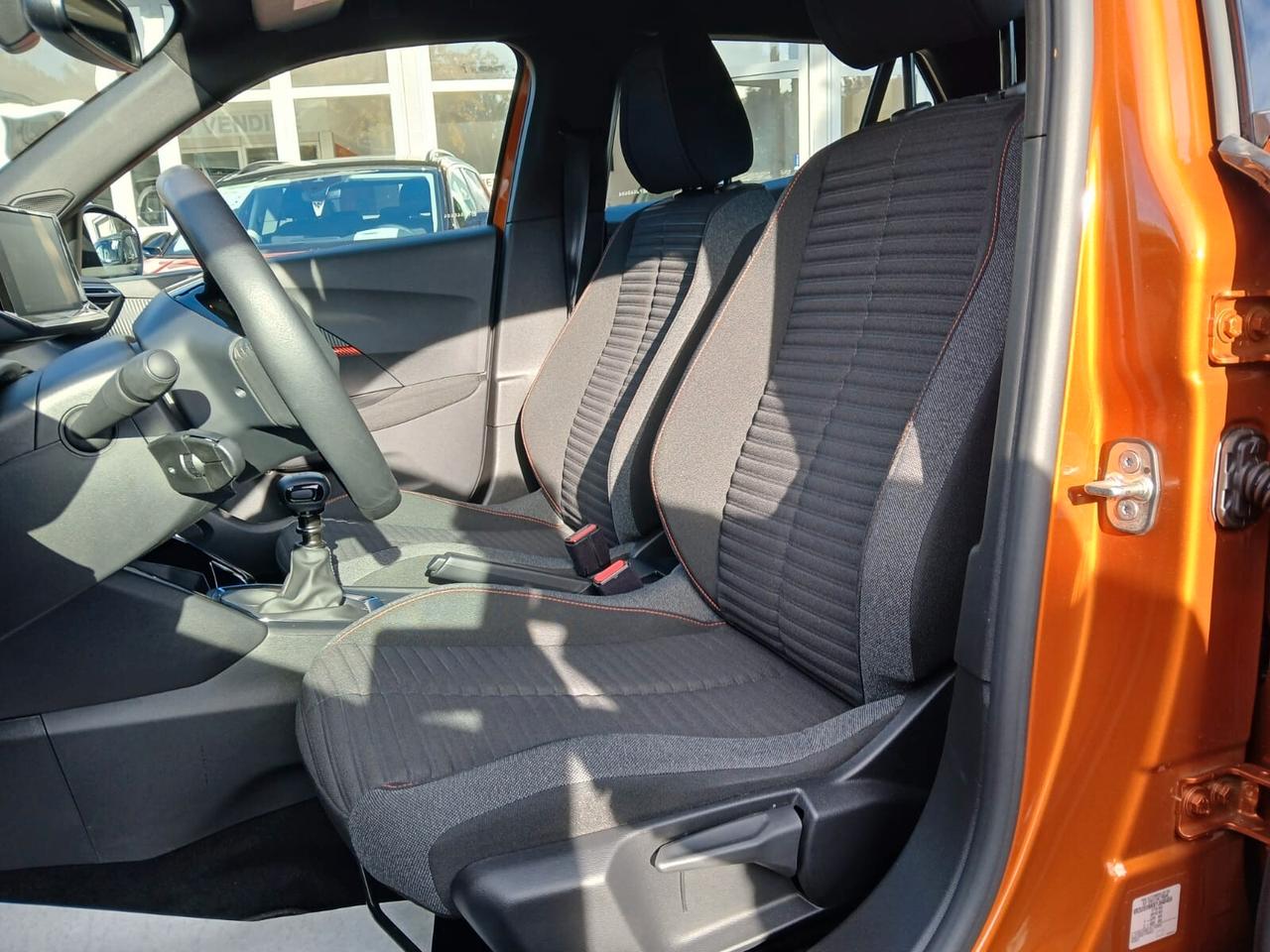 Peugeot 2008 PureTech 100 S&S Allure Pack