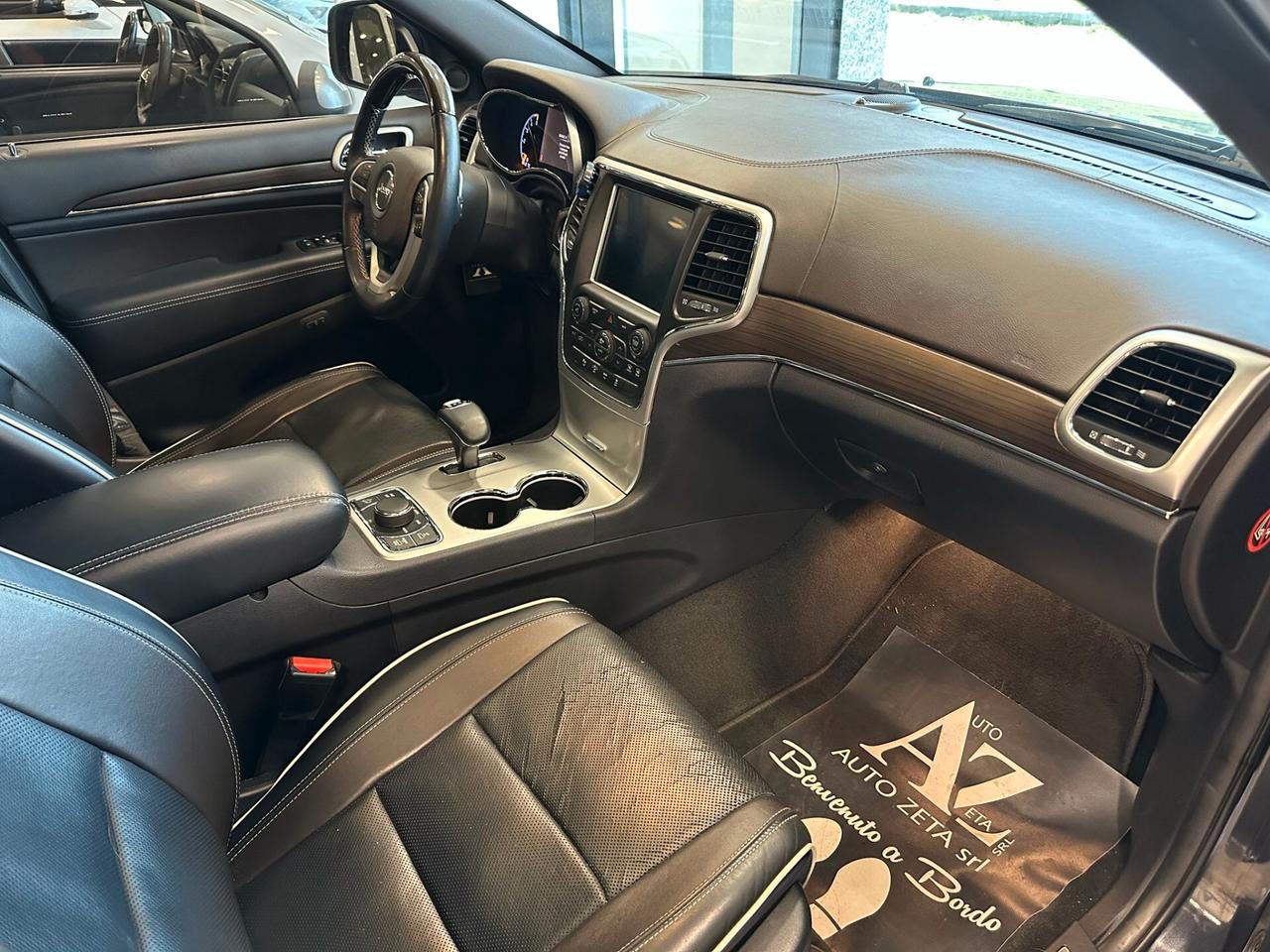 Jeep Grand Cherokee 3.0 V6 CRD Overland