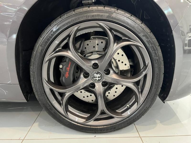 ALFA ROMEO Giulia 2.9 V6 Bi-Turbo AT8 Quadrifoglio