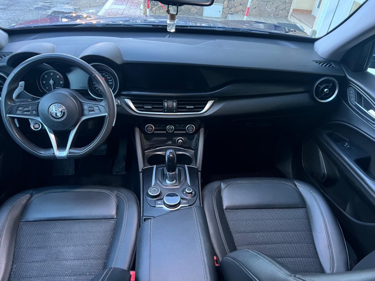 Alfa Romeo Stelvio 2.2 Turbodiesel 210 CV AT8 Q4 Super