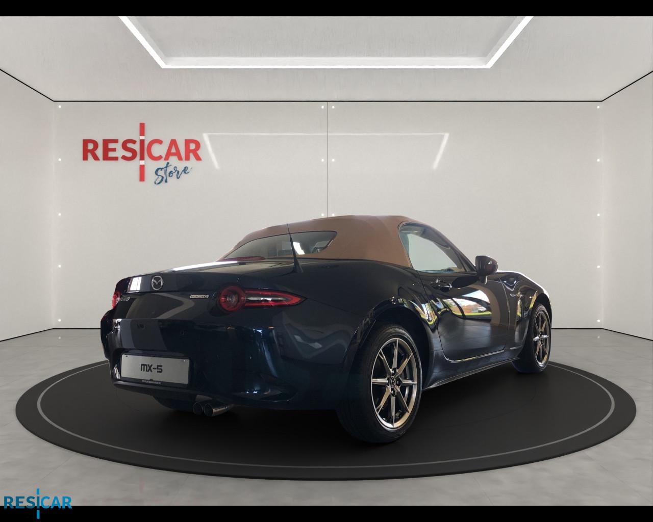 MAZDA NUOVA MX-5 2024 ROADSTER 1.5L 132 CV SKYACTIV G 6MT KAZARI EURO6E