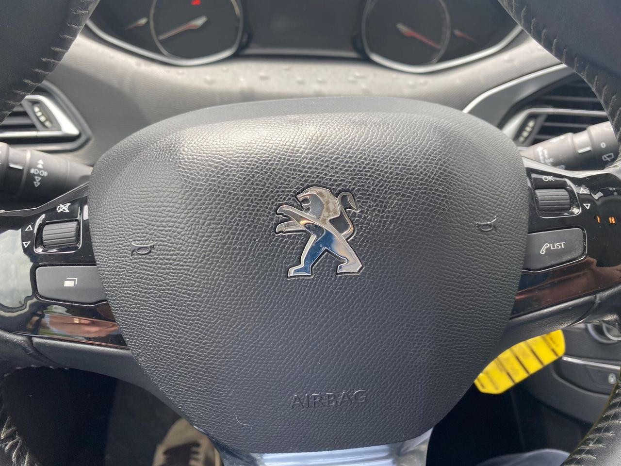 Peugeot 308 BlueHDi 130 S&S SW Active Pack
