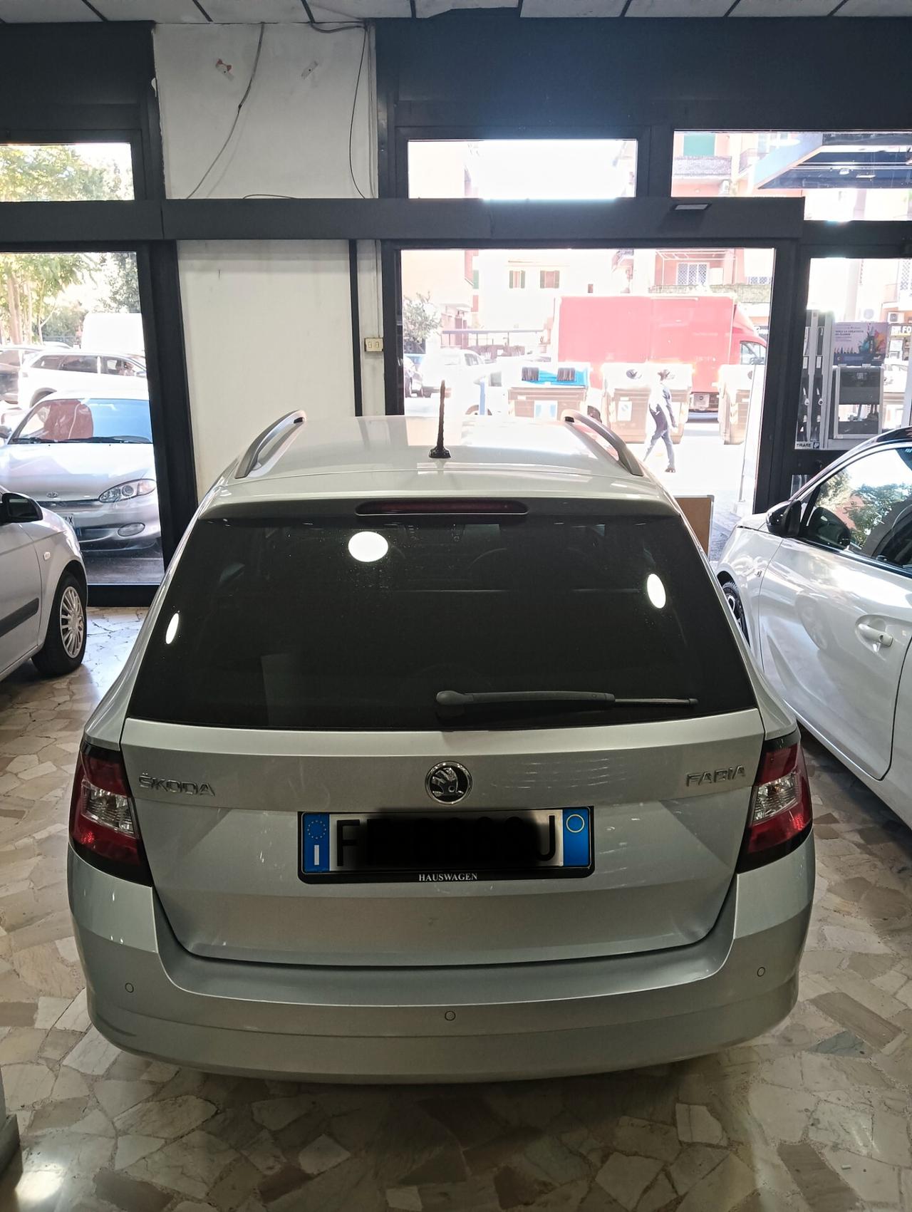 Skoda Fabia 1.2 TSI Twin Color Design Edition Argento