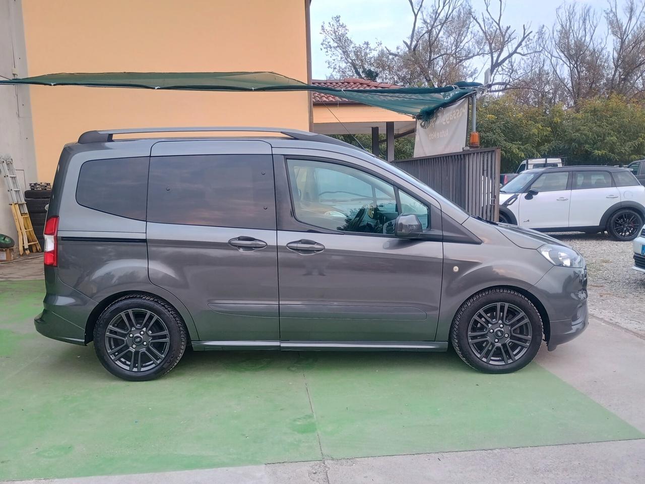 FORD TURNEO CUSTOM GANCIO TRAINO