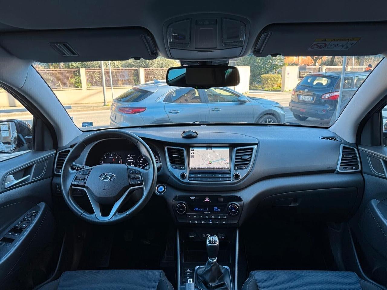 HYUNDAI TUCSON 1.7 CRDi XPOSSIBLE KM 76.000 UNIPROP.