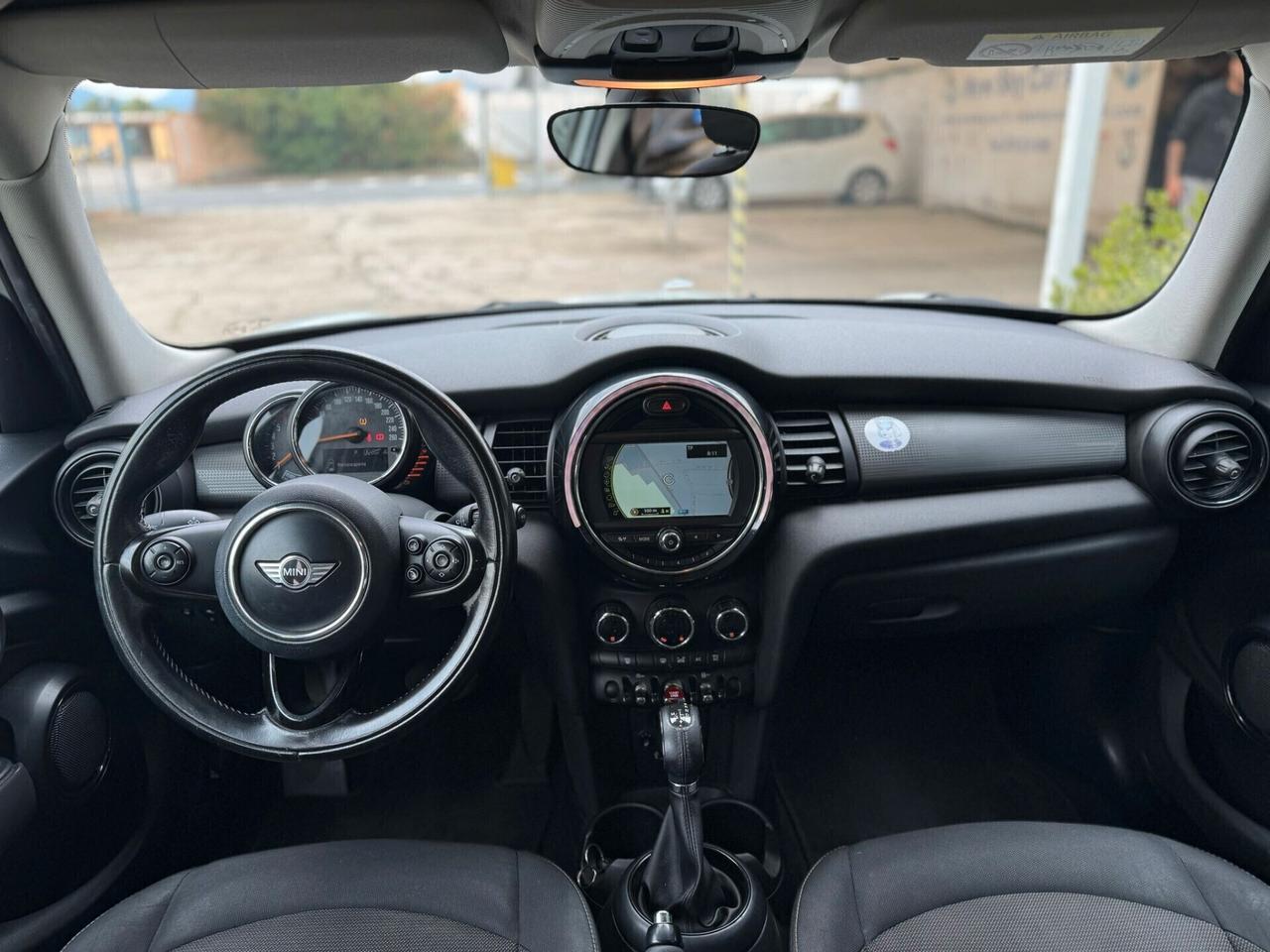 Mini 1.5 One D Business AUTOMATICO