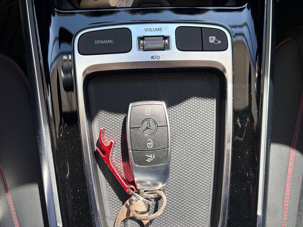 Mercedes-Benz GLA 200 AMG Line Premium 200 #10679