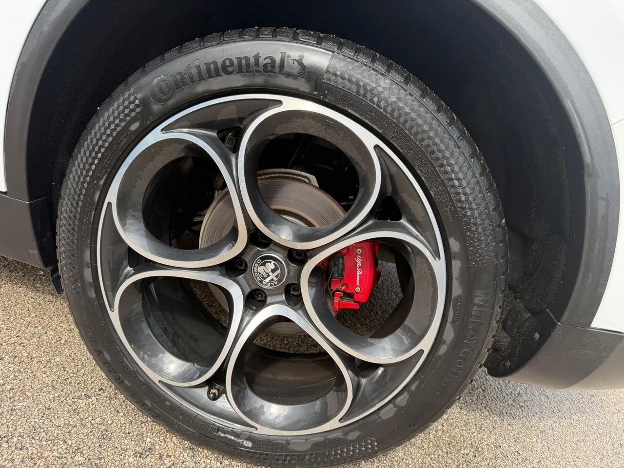 Alfa Romeo Stelvio 2.2 Turbodiesel 190 CV AT8 Q4 Executive