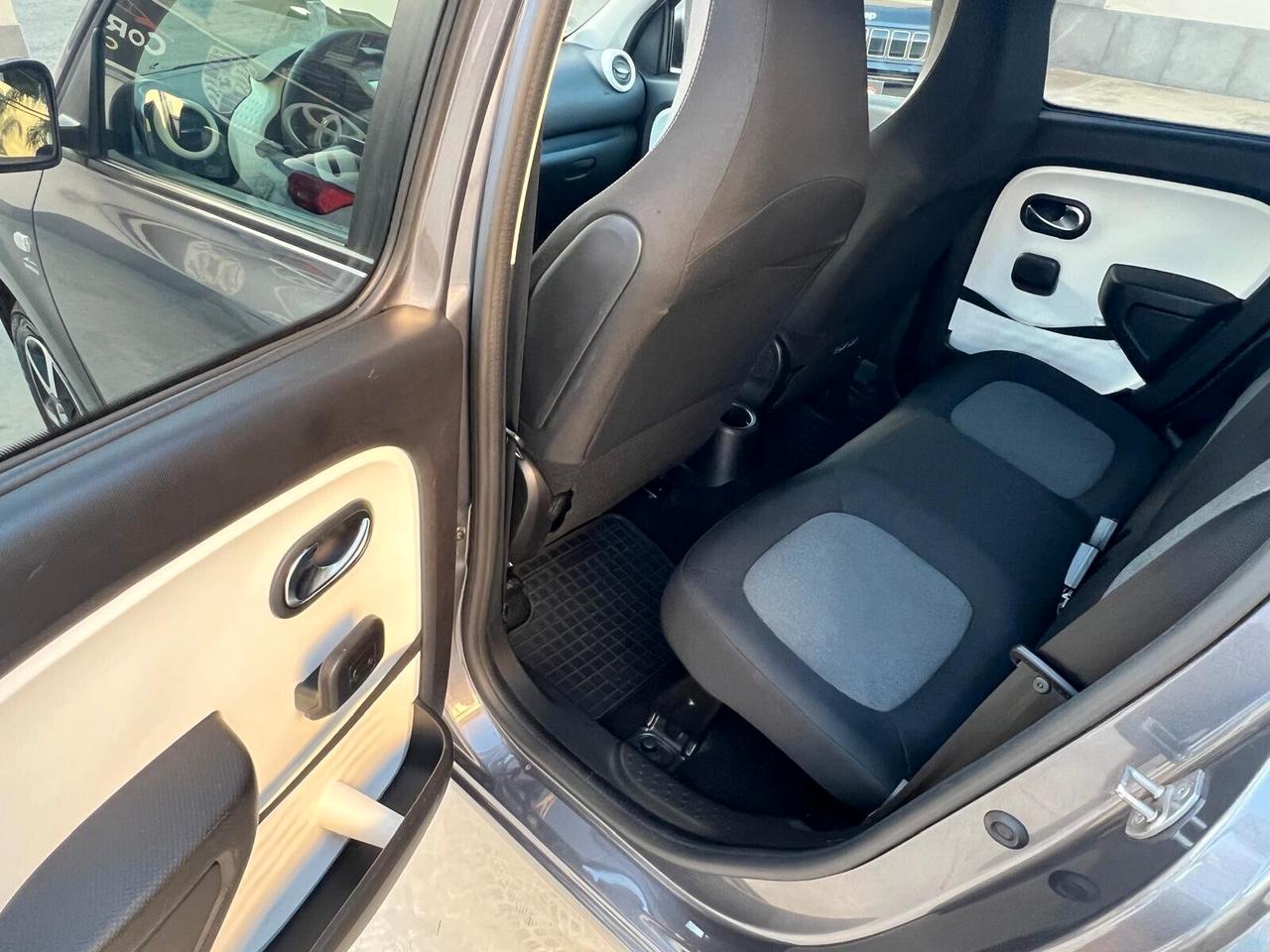 Renault Twingo Limited 73 cv