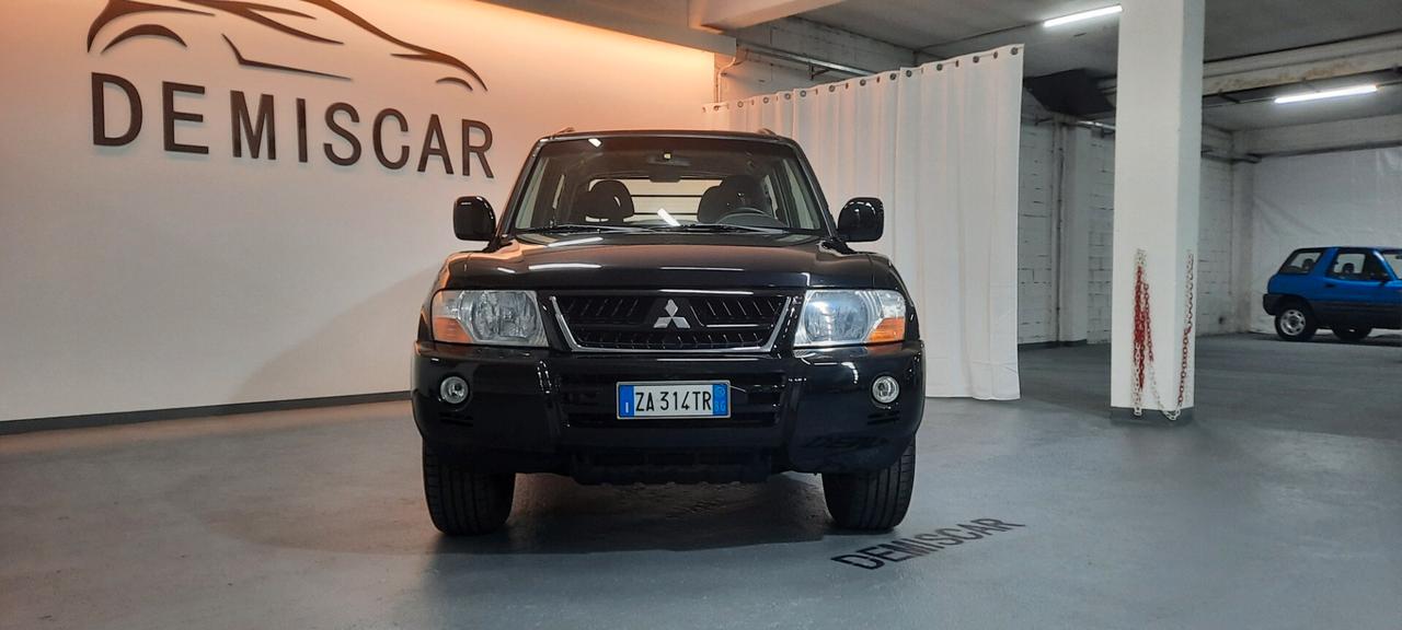 Mitsubishi Pajero 3.2 16V DI-D 3p. aut. Intense