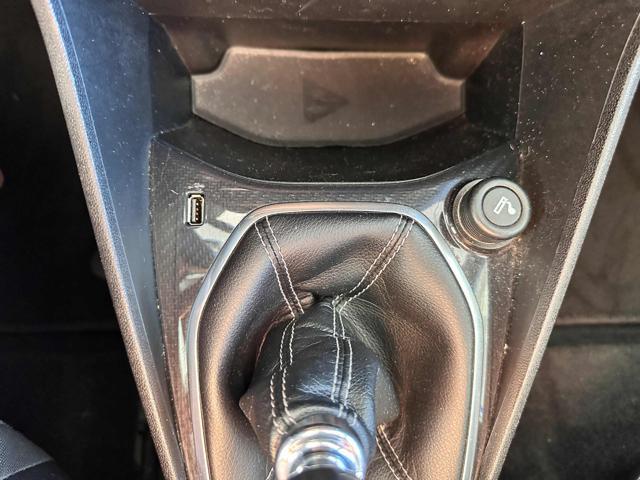 FORD Fiesta 1.0 Ecoboost 100 CV 5 porte ST-Line OK NEOPATENTAT