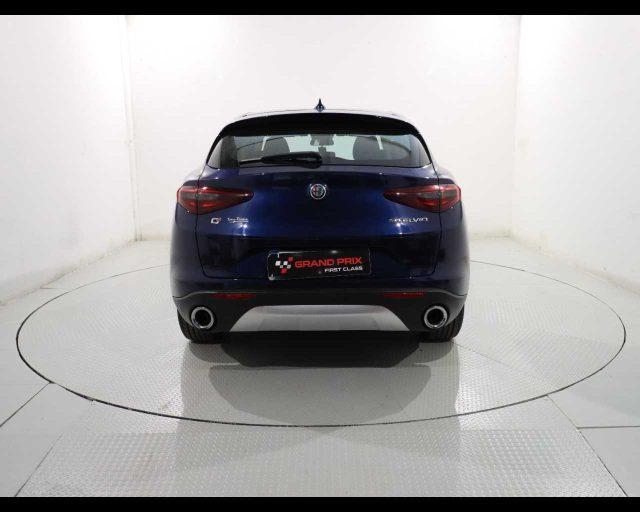 ALFA ROMEO Stelvio 2.2 Turbodiesel 210 CV AT8 Q4 Business