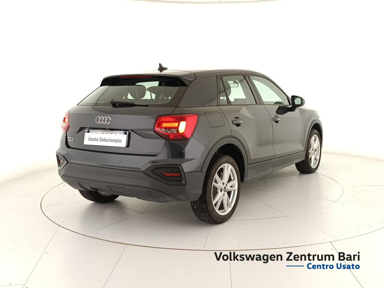 Audi Q2 30 2.0 tdi business s-tronic